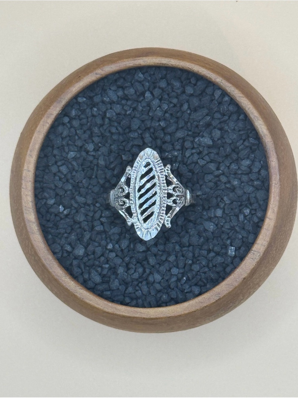 Vintage Intricate Filigree Sterling Silver Ring SZ 8